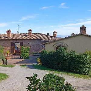  Holiday home Le Corolle